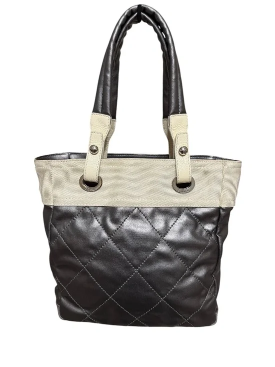 Chanel Biarritz PM Shopper – Metallic Silver/Ivory – Rare Color - Picture 2 of 16